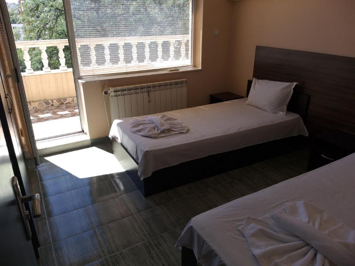 Bon Bon Hotel Sofia Eksteriør bilde