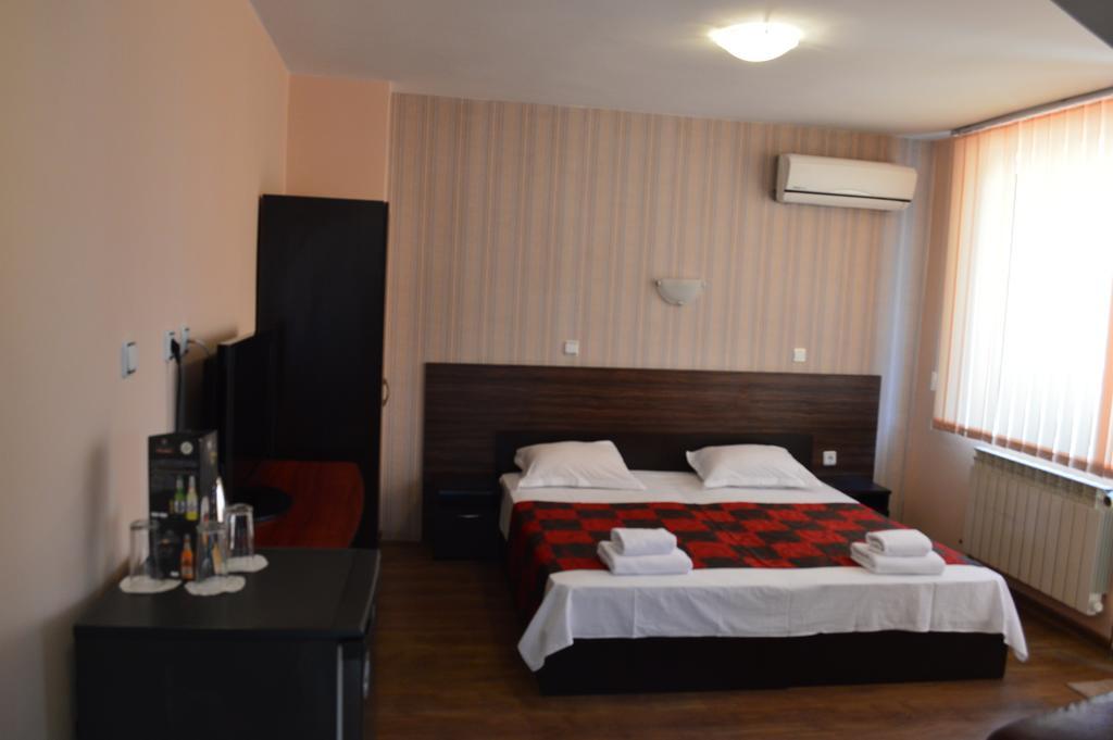 Bon Bon Hotel Sofia Eksteriør bilde